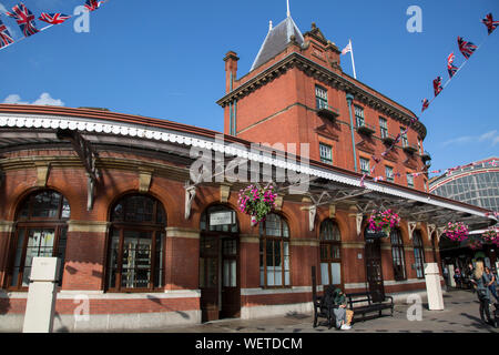 Ex biglietteria ferroviaria, Windsor Royal Shopping; Londra; Inghilterra; Regno Unito Foto Stock