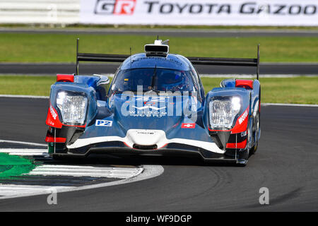 TOWCESTER, Regno Unito. Il 30 agosto, 2019. Raffreddare il Team Racing (CHE) - Oreca 07 - Gibson: Nicolas Lapierre (FRA) / Antonin Borga (CHE) / Alexandre Coigny (CHE) durante le prove libere 2 del FIA World Endurance Championship con 4 ore di Silverstone sul circuito di Silverstone il Venerdì, 30 agosto 2019 a Towcester, Inghilterra. Credito: Taka G Wu/Alamy Live News Foto Stock