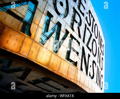 Cardiff, Galles - Agosto 26, 2019: Wales Millennium Centre di Cardiff, Regno Unito, Europa Foto Stock