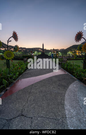 Monumen Tugu Balai Kota Alun Alun Malang situato nel centro della città Malang East Java Indonesia Foto Stock