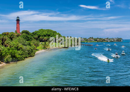 Bellissima vista del West Palm Beach County e Giove faro soleggiata giornata estiva, Florida Foto Stock