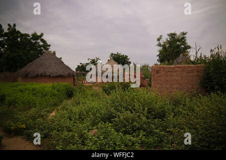 Vista panoramica di Bkonni villaggio di Hausa persone vicino a Tahoua, Niger Foto Stock