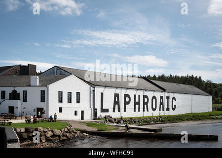 La Distilleria Laphroaig, Islay, Scozia Foto Stock