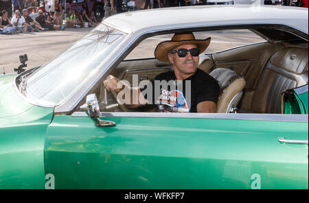 Hasenmoor, Germania. 31 Agosto, 2019. TV emigrante Konny Reimann ritorna alla linea di partenza di ridere nonostante la sua sconfitta nella "Werner' gara principale. Credito: Markus Scholz/dpa/Alamy Live News Foto Stock