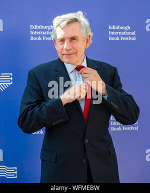 Gordon Brown, ex primo ministro e leader del partito laburista a Edinburgh International Book Festival 2019, Scotland, Regno Unito Foto Stock