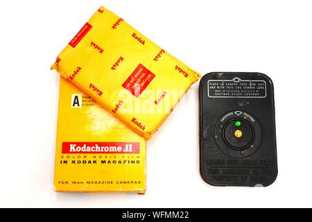 Vintage anni sessanta KODAK Kodachrome II colore Film per 16mm Magazine telecamere Foto Stock