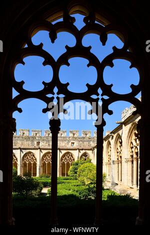 In Spagna, in Catalogna, provincia di Tarragona, Alt Camp comarca, La Ruta del Cister, Aiguamurcia, monastero di Santes Creus, il chiostro Foto Stock