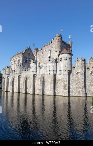 Belgio Fiandre Orientali, Gand, il Castello dei Conti delle Fiandre (Gravensteen) costruita nel 1180 Foto Stock