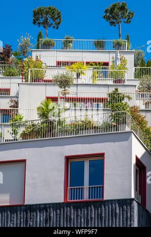 Francia, Parigi, Clichy-Batignolles eco-distretto, Saussure street Foto Stock