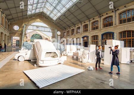 Francia, Parigi, il Centquatre, artistiche innovative e di istituzioni culturali Foto Stock