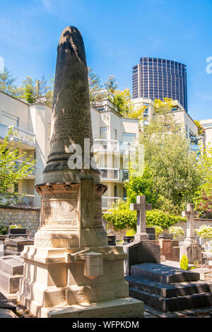 Francia, Parigi, cimitero di Montparnasse, tomba di Dumont Durville Foto Stock