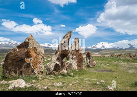 Armenia, regione di Syunik, Sisian preistorico sito archeologico di Zorats Karer (o Karahunj) Foto Stock