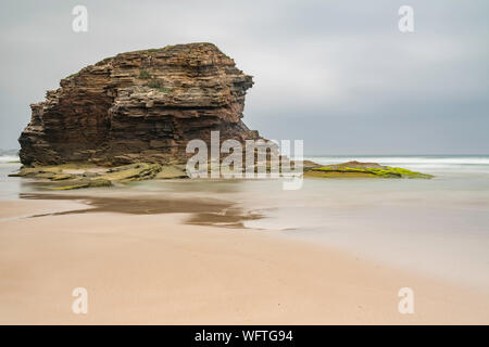 Spiaggia accanto a Playde las Catedrais Foto Stock