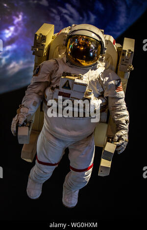 Astronauta spacewalk dalla Stazione Spaziale Internazionale presso la NASA Johnson Space Center Houston, Texas Foto Stock