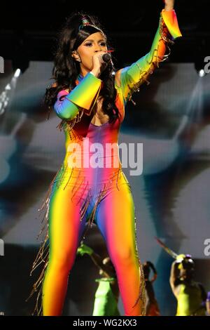 Philadelphia, PA, Stati Uniti d'America. 31 Agosto, 2019. Cardi B esegue al 2019 Made in America Festival di Benjamin Franklin Parkway a Filadelfia, Pensilvania il 31 agosto 2019. Credito: Walik Goshom/media/punzone Alamy Live News Foto Stock