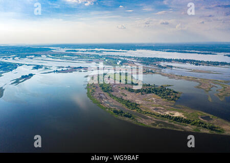 Vista sulla valle del fiume Volga paesaggio naturale. Foto Stock