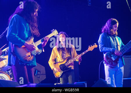 Dorset, Regno Unito. Sabato, 31 Agosto, 2019. Kikagaku Moyo effettuando al 2019 la fine della strada Festival. Foto: Roger Garfield/Alamy Live News Foto Stock