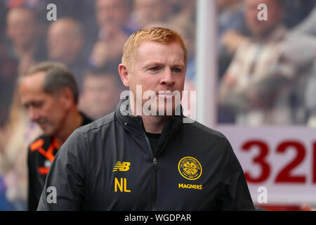 Ibrox Stadium, Glasgow. 1 settembre 2019. Celtic percorsa da rangers home terra, Ibrox, a giocare nella prima impresa precedente derby scozzese della stagione calcistica davanti a una folla di massimo. Credito: Findlay/Alamy Live News Foto Stock