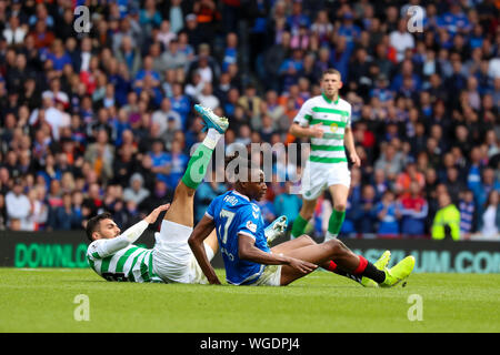 Ibrox Stadium, Glasgow. 1 settembre 2019. Celtic percorsa da rangers home terra, Ibrox, a giocare nella prima impresa precedente derby scozzese della stagione calcistica davanti a una folla di massimo. Credito: Findlay/Alamy Live News Foto Stock