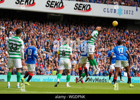 Ibrox Stadium, Glasgow. 1 settembre 2019. Celtic percorsa da rangers home terra, Ibrox, a giocare nella prima impresa precedente derby scozzese della stagione calcistica davanti a una folla di massimo. Credito: Findlay/Alamy Live News Foto Stock