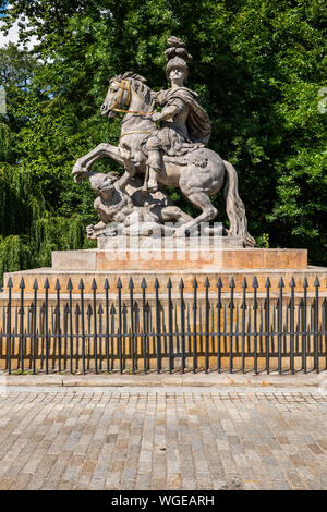 Re Jan III Sobieski monumento a Varsavia in Polonia. Barocca statua equestre dal 1788. Foto Stock