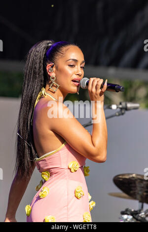 Agosto 31, 2019, Philadelphia, Pennsylvania, U.S: Singer JORJA SMITH durante il Made in America Music Festival a Benjamin Franklin Parkway in Philadelphia, Pennsylvania (credito Immagine: © Daniel DeSlover/ZUMA filo) Foto Stock