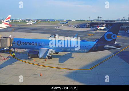 NEWARK, NJ -20 agosto 2019- vista di un Airbus A321 Neo aereo dalle boutique francese compagnia aerea La Compagnie (B0) a Newark Liberty International Airpor Foto Stock