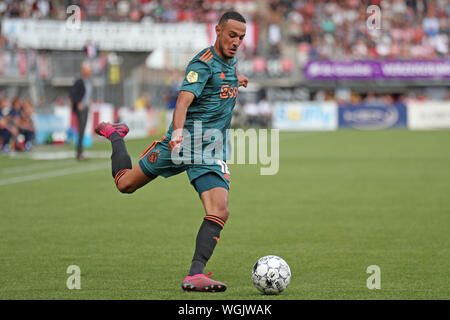 1 settembre 2019 Rotterdam, Paesi Bassi Calcio Olandese Eredivisie Sparta Rotterdam contro Ajax Amsterdam 01-09-2019: Voetbal: Sparta Rotterdam contro Ajax: Rotterdam L-R: Noussair Mazraoui di Ajax Foto Stock