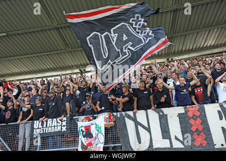 1 settembre 2019 Rotterdam, Paesi Bassi Calcio Olandese Eredivisie Sparta Rotterdam contro Ajax Amsterdam 01-09-2019: Voetbal: Sparta Rotterdam contro Ajax: Rotterdam L-R: AJAX Ultras Foto Stock