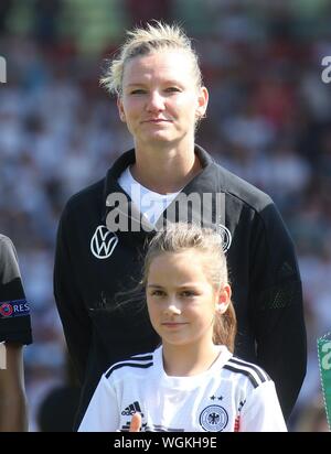 Kassel, Deutschland. 31 Ago, 2019. firo: 31.08.2019 Calcio, 2019/2020 donne, signori. Em - Qualifica, squadra nazionale Germania - Montenegro 10: 0 verticale. Alexandra Popp | Utilizzo di credito in tutto il mondo: dpa/Alamy Live News Foto Stock