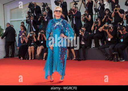 Venezia, Italia. Il 1° settembre 2019. Meryl Streep assiste la premiere di 'La lavanderia a gettoni' durante il 76° Festival del Cinema di Venezia al Palazzo del Cinema al Lido di Venezia, Italia, il 01 settembre 2019. | Utilizzo di credito in tutto il mondo: dpa picture alliance/Alamy Live News Foto Stock