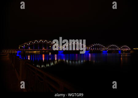 Il ponte ferroviario di riga a riga, Lettonia Foto Stock