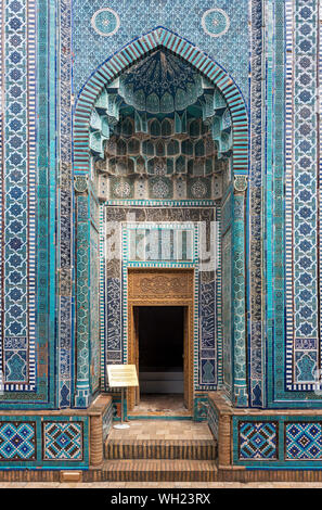 Kutlug Oko Mausoleo, Shah-i-Zinda (Shohizinda) necropoli, Samarcanda, Uzbekistan Foto Stock