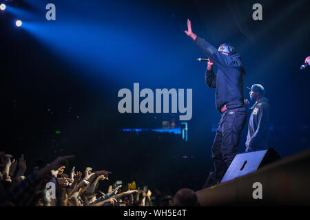 Mosca-13 Novembre,2015: concerto di rap hip hop band Wu-Tang Clan.Clifford Smith aka Method Man performing live set sul palco nello spazio night club Foto Stock