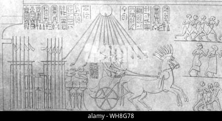 La coppia reale abbracciando lasciando il tempio di Aton (Tomba di Mahu). Tutankhamon da Christiane Desroches Noblecourt, pagina 141. Foto Stock