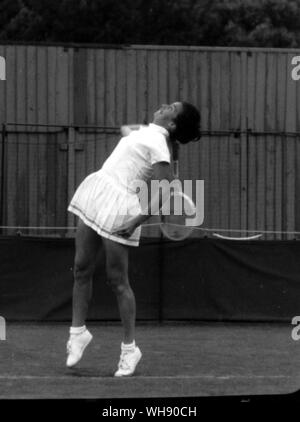 Virginia Wade ha vinto il torneo di Wimbledon nel 1977. Foto Stock