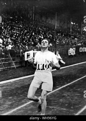 Francia, Parigi Olimpiadi 1924: Ernest Harper (Gran Bretagna) è arrivato quarto in 10.000 metri.. Foto Stock