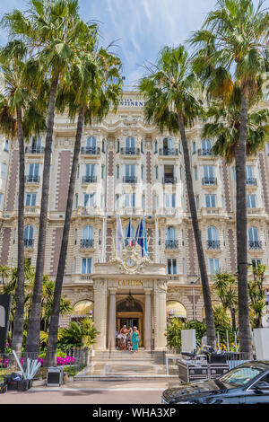 Carlton Hotel in Cannes, Alpes Maritimes, Cote d'Azur, in Provenza Costa Azzurra, Francia, Mediterraneo, Europa Foto Stock