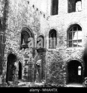 All'interno del castello di mantenere Rochester Kent Foto Stock