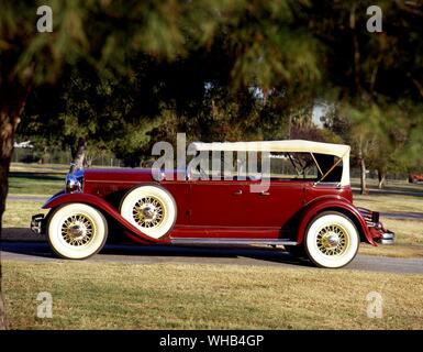 1931 - auto Lincoln modello K Sport Phaeton duello cruscotto quattro porte - Nella mitologia greca, Phaëton o Phaethon era il figlio di Helios (Phoebus, quella brillante) . Foto Stock