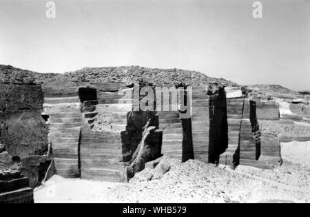 La Silsila cave. La pietra per il tempio di Horemheb è venuto da questa quary situato a 40 miglia a nord di Aswan lungo le rive del fiume Nilo in Egitto. . Possibilmente vicino Kom Ombo. Re Merenptah (ca. 1212 - 1202 a.C.), può essere costruito un tempio mortuario ed edifici per il culto di Re dal Silsila cava.. Foto Stock