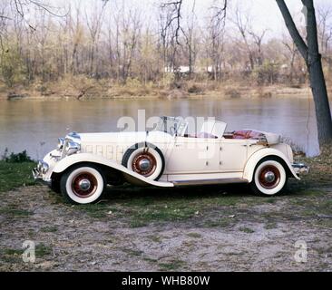 Trasporto su strada 1932. Chrysler personalizzato modello imperiale CL. . Foto Stock