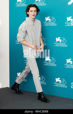 Venedig, Italia. 02Sep, 2019. Timothee Chalamet frequentando 'Il Re' photocall durante il 76° Festival del Cinema di Venezia al Palazzo del Casinò su Settembre 02, 2019 a Venezia, Italia. Credito: Geisler-Fotopress GmbH/Alamy Live News Foto Stock