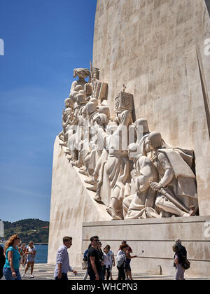 Il Monumento delle Scoperte di Santa Maria de Belém, Lisbona, Portogallo Foto Stock
