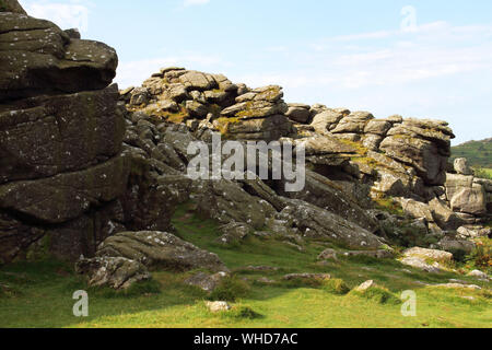 Viste di Dartmoor uniche formazioni rocciose e panorami Foto Stock