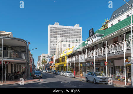 Bar, ristoranti e gli ostelli sulla lunga strada in Città del Capo Western Cape, Sud Africa Foto Stock