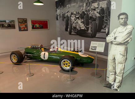 La Lotus 25 corse in auto la Jim Clark Museum a Duns, Berwickshire, Scozia Foto Stock