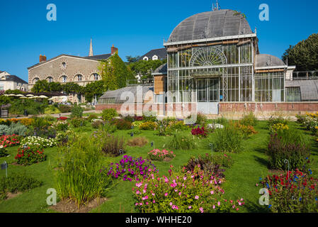 Nantes, Jardin des Plantes, historisches Gewächshaus Foto Stock