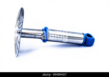 Acciaio inox Schiacciapatate blu con manico in plastica Foto stock - Alamy