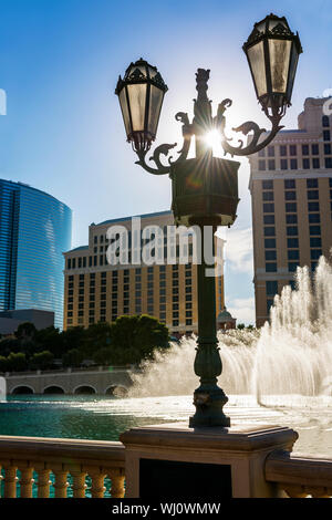 Misical Spettacolo delle Fontane in Las Vegas al tramonto Foto Stock